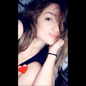 Meet your Posher, Liz